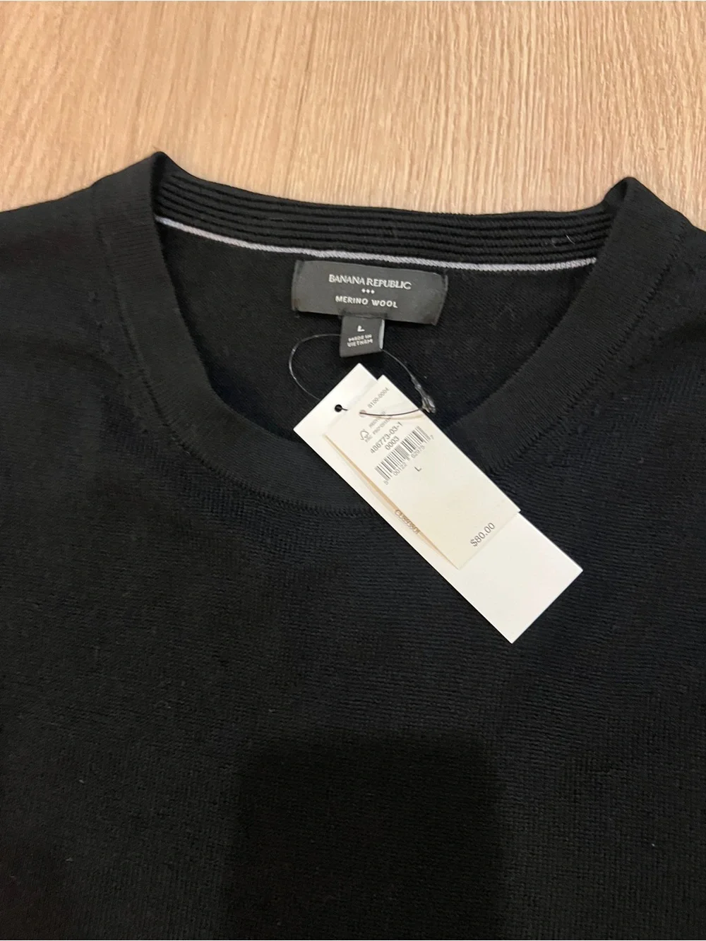 NWT Banana Republic Black 100% Merino Wool Crewneck Sweater - Timeless Knit